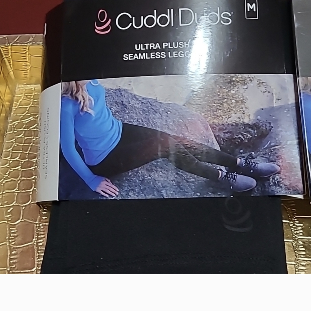 ISO Cuddl Duds Ultra Plush Leggings XS or S